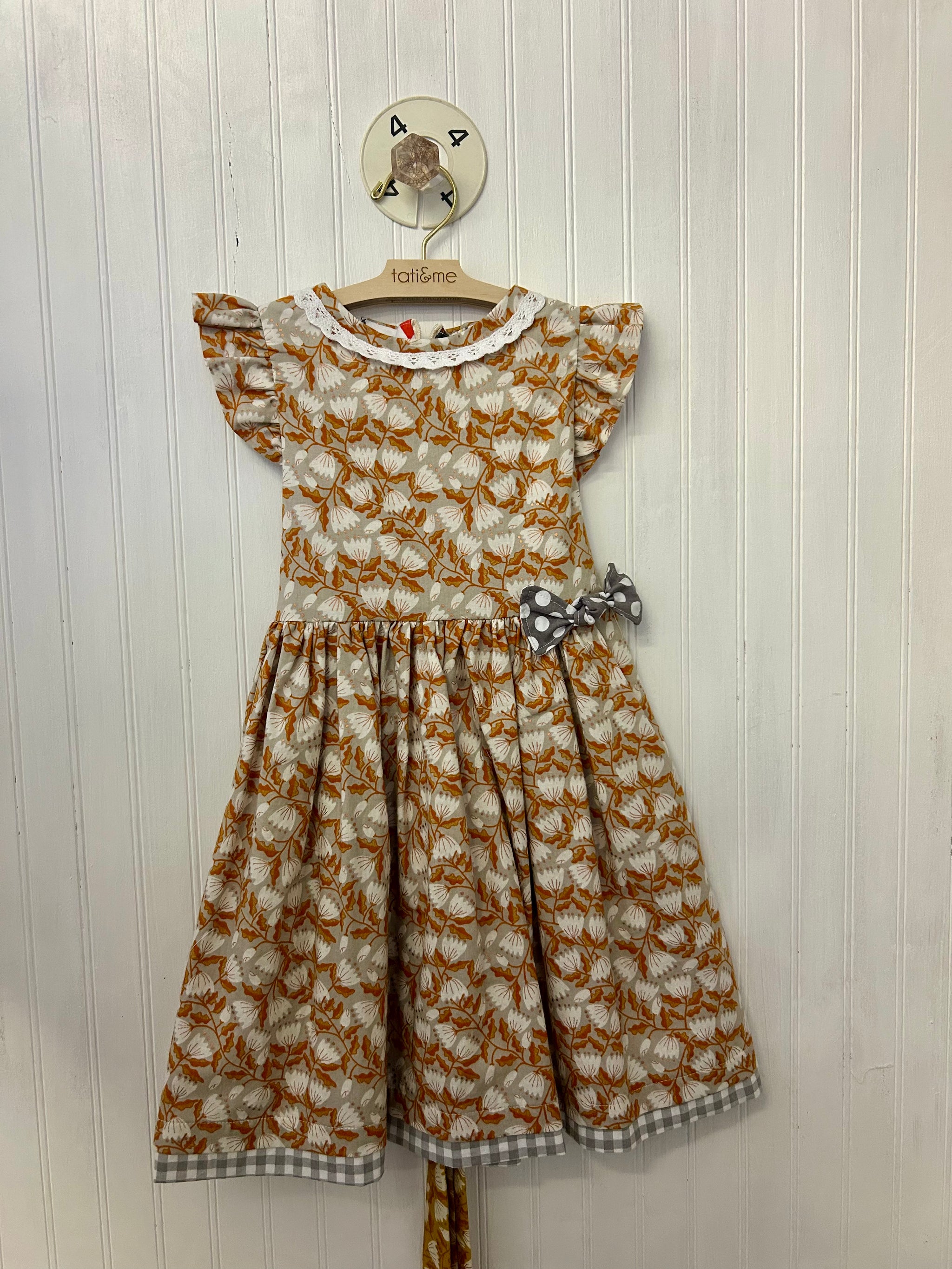 Floral Charm Bow Dress- 4 year old – tati & me
